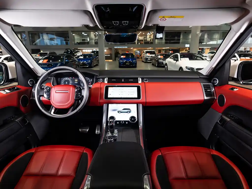 Land Rover Sport 2019 — фото 15
