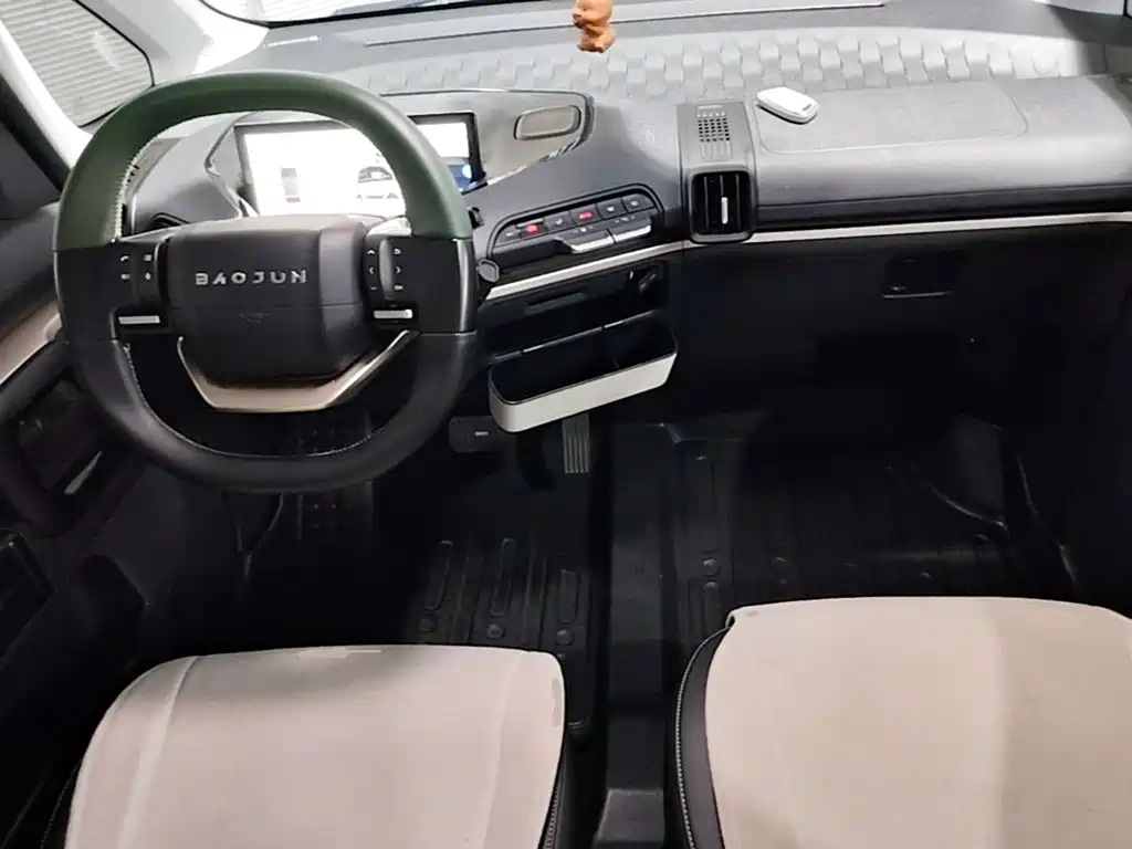 Baojun Kiwi EV 2022 — фото 10