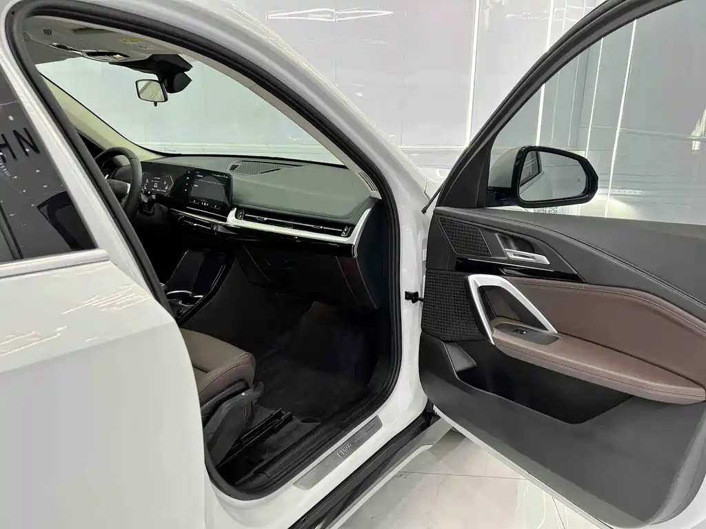 BMW X1 2023 — фото 13