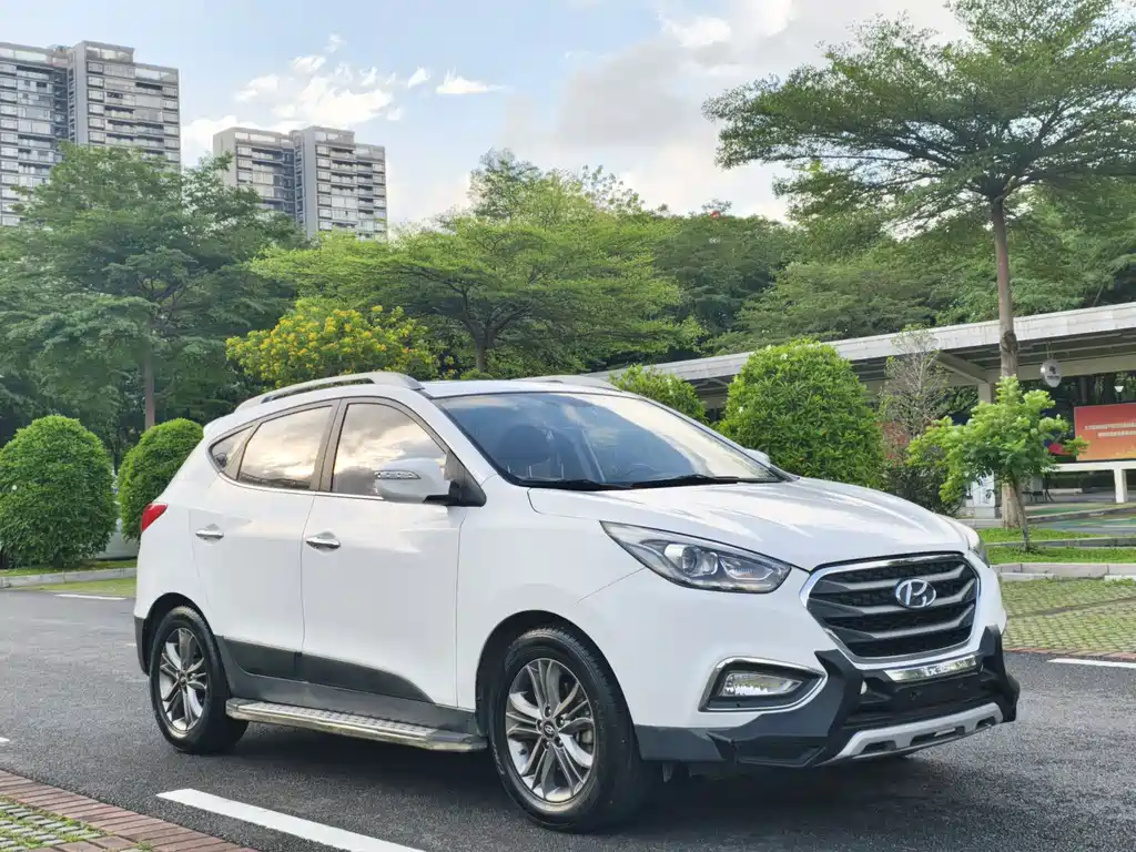 Hyundai ix35 2015 — фото 4