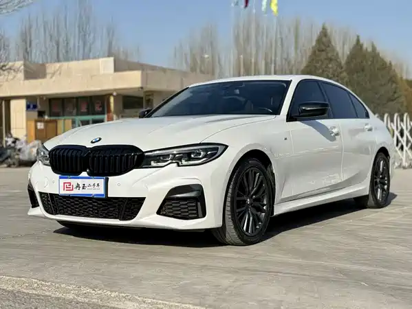 BMW 3 Series 2022