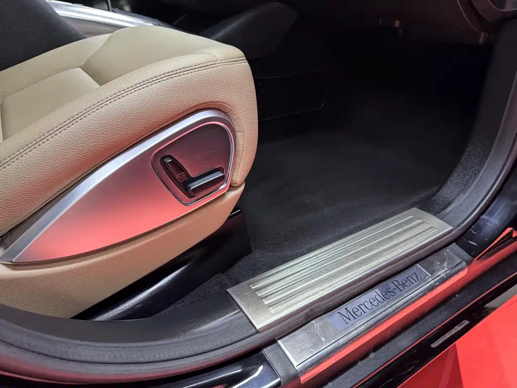 Mercedes-Benz R-Class 2014 — фото 14