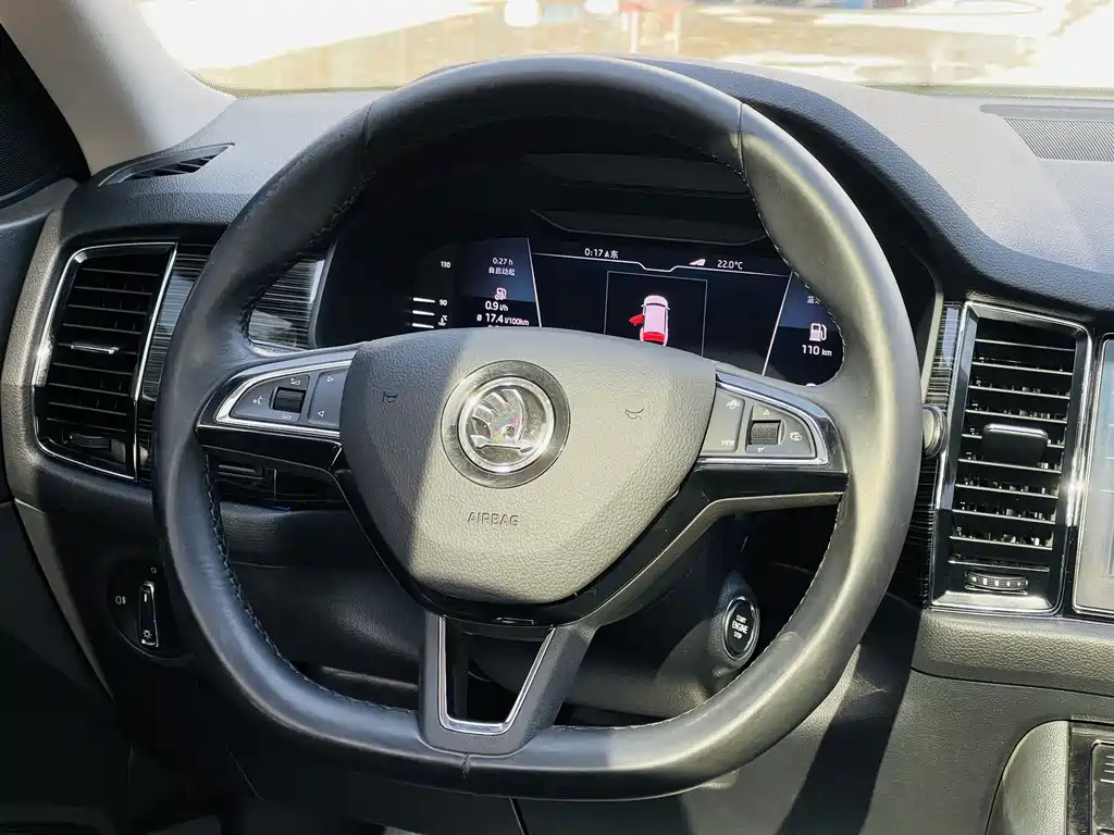 Skoda Kodiaq 2021 — фото 12