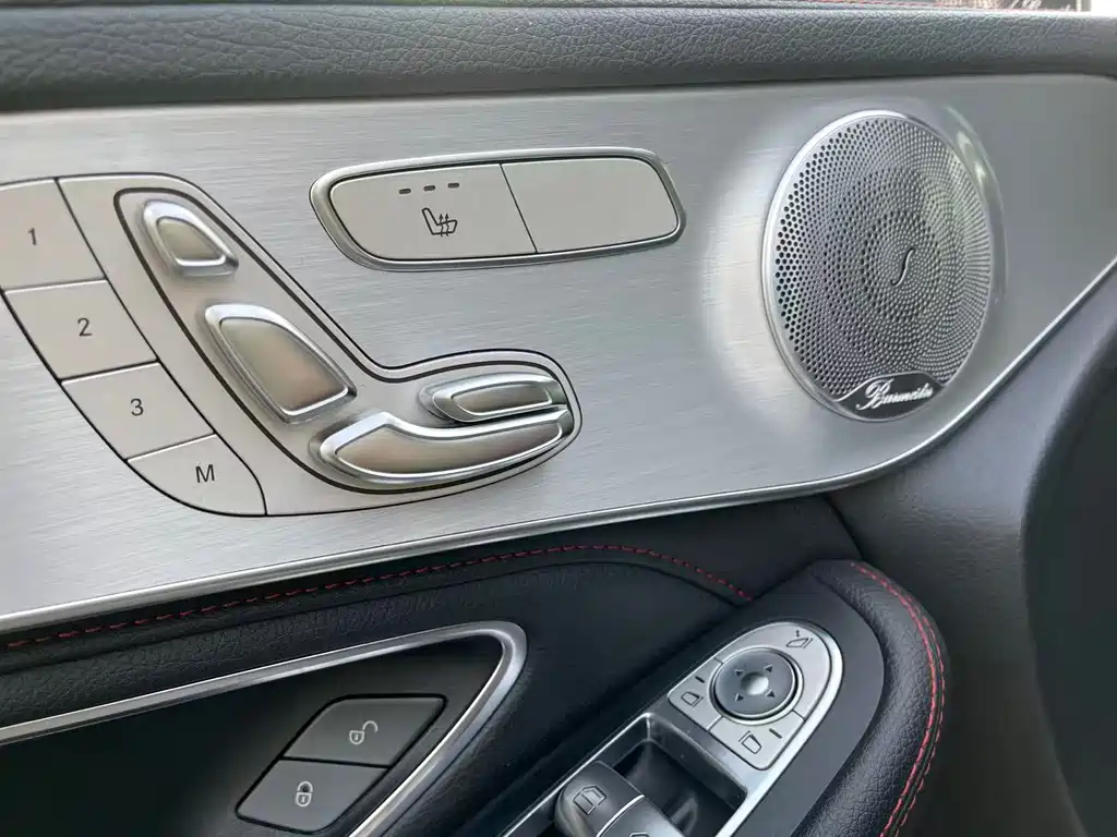 Mercedes-Benz GLC Coupe AMG 2020 — фото 17