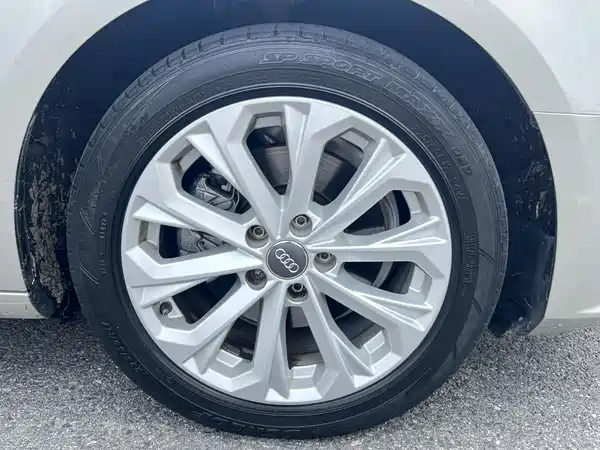 Audi A4L 2017