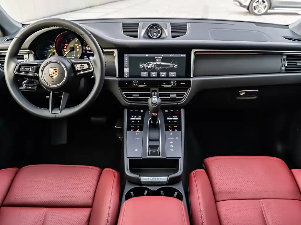 Porsche Macan 2022 — фото 12