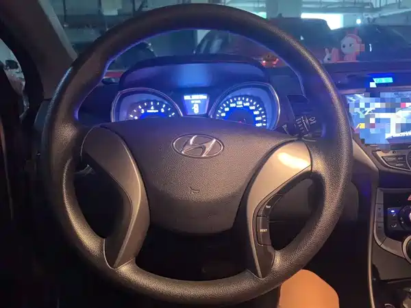 Hyundai Elantra Langdong 2015