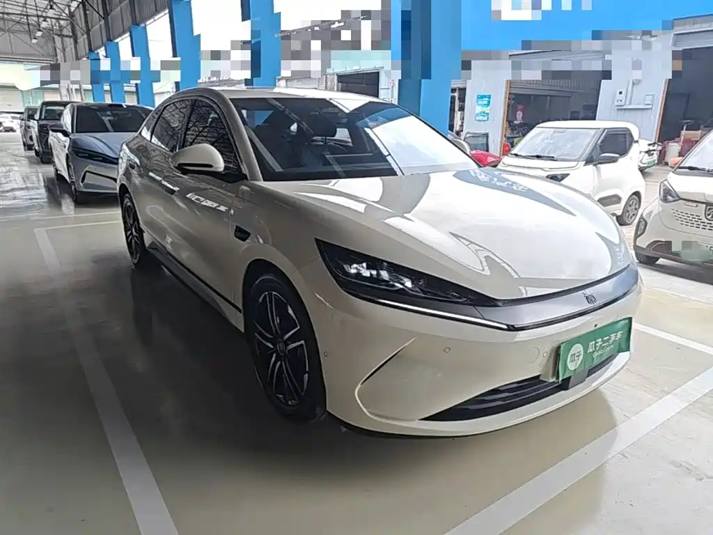 BYD Qin L 2025 — фото 4