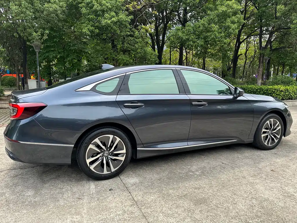 Honda Accord 2022 — фото 14