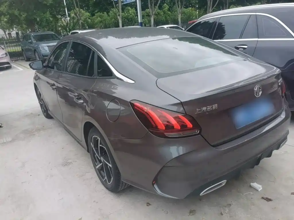 MG MG5 2021