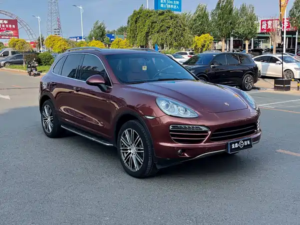 Porsche Cayenne 2011