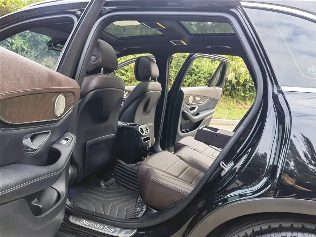 Mercedes-Benz GLC 2020 — фото 10