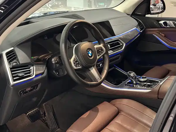 BMW X5 2021