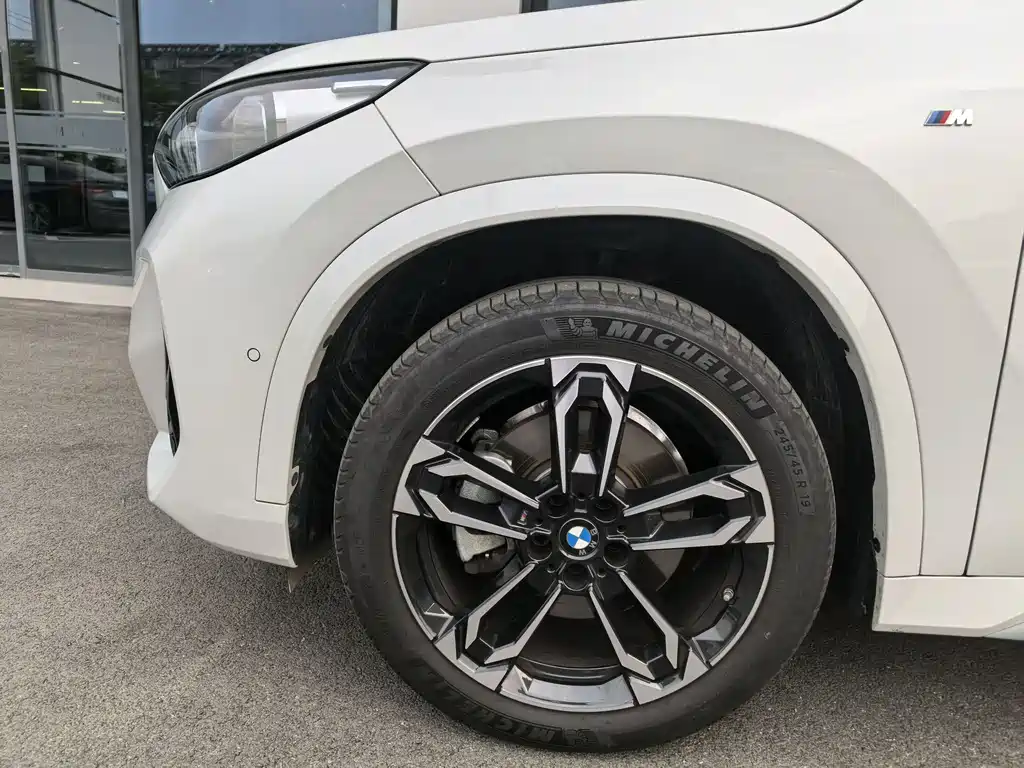 BMW X1 2025 — фото 3