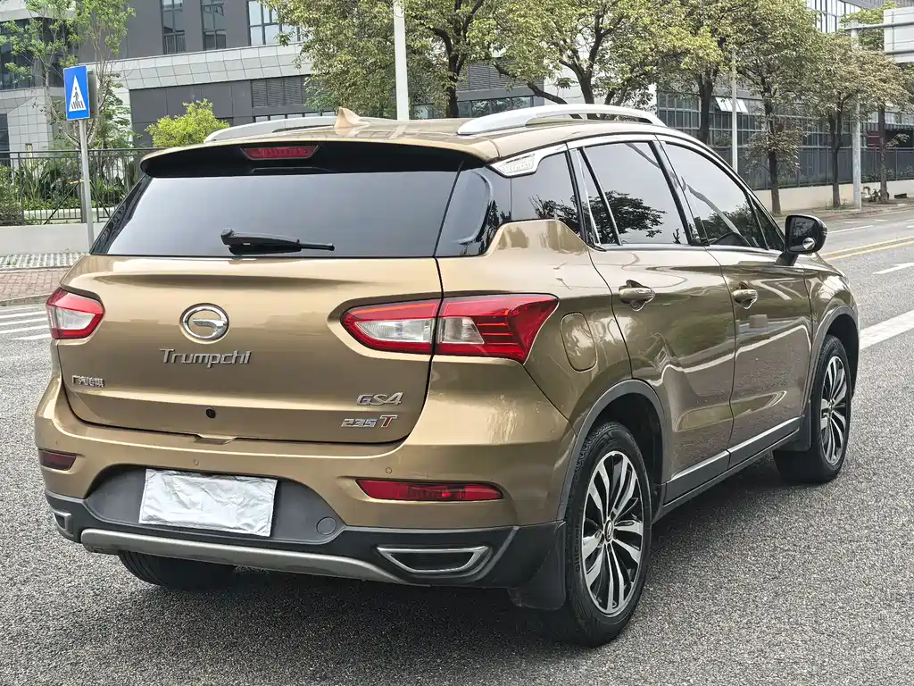 GAC Motor Trumpchi GS4 2017 — фото 4
