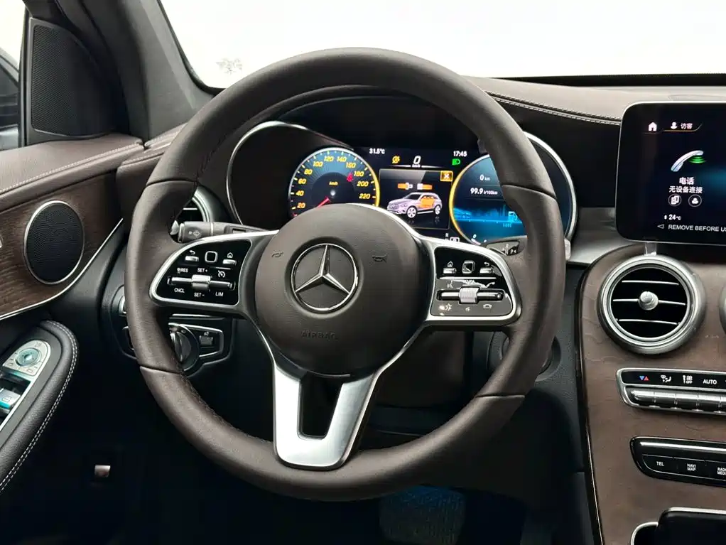 Mercedes-Benz GLC 2022 — фото 12