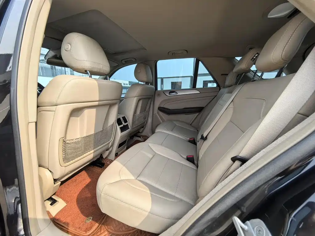 Mercedes-Benz M-Class 2015 — фото 5