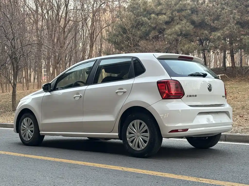 Volkswagen Polo 2017 — фото 4