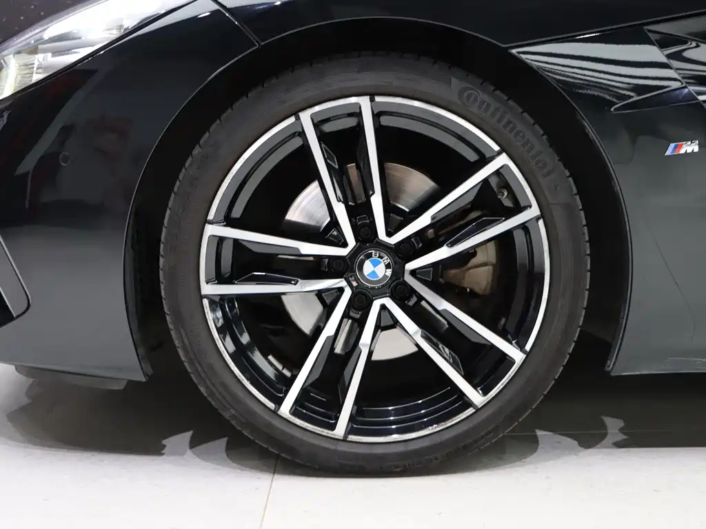 BMW Z4 2021 — фото 22