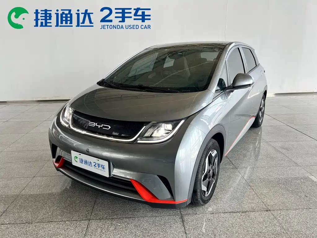 BYD Dolphin 2023