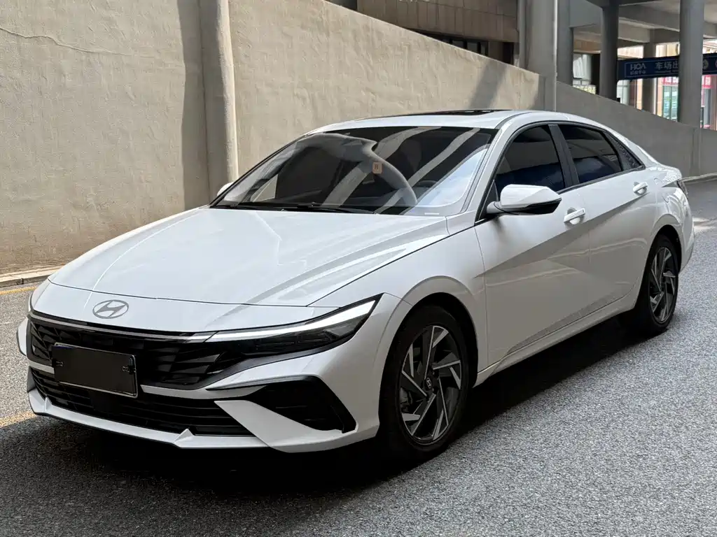 Hyundai Elantra 2026