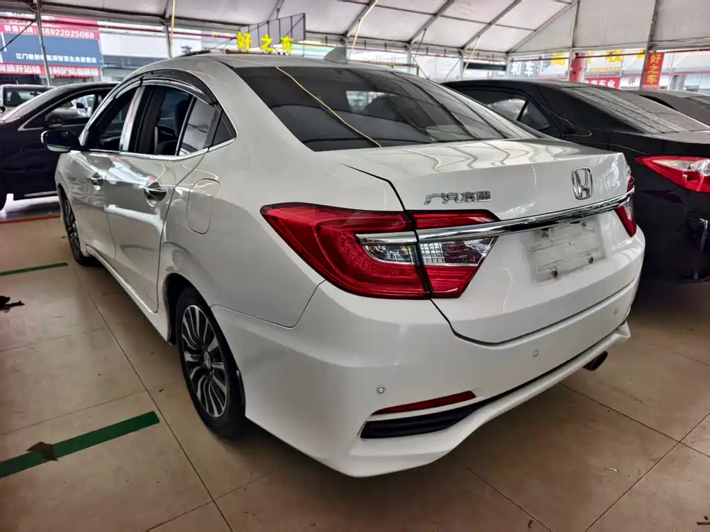 Honda Crider 2014