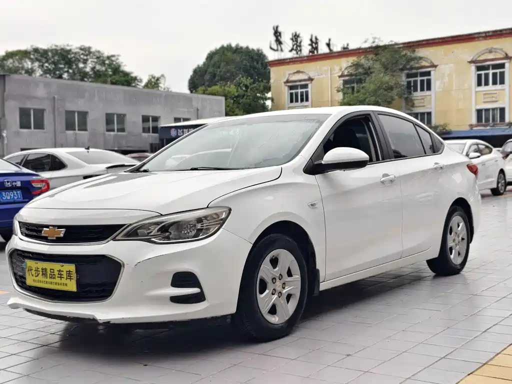 Chevrolet Cavalier 2018 — фото 1