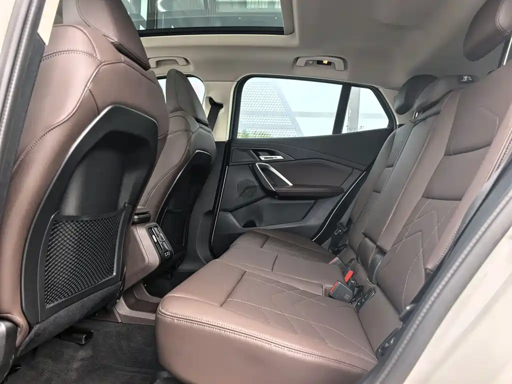 BMW X2 2025 — фото 12
