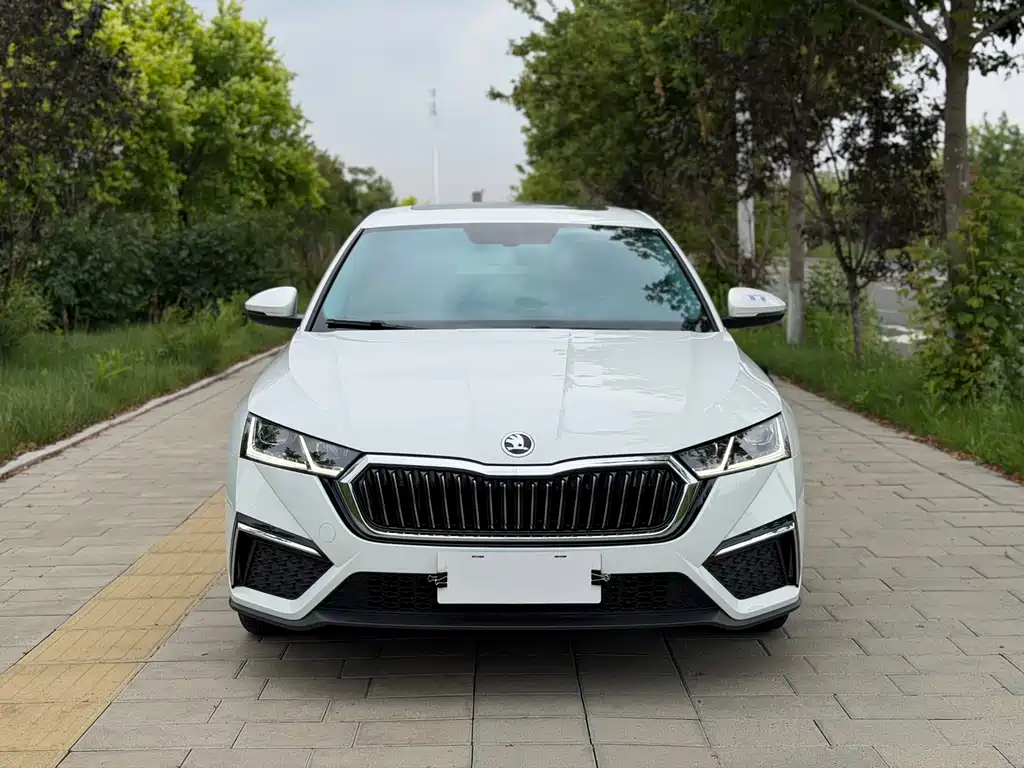Skoda Octavia 2023