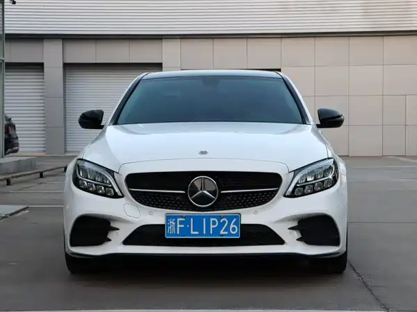 Mercedes-Benz C-Class 2022