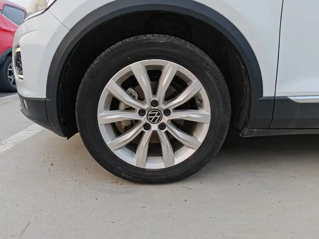 Volkswagen T-Roc 2021 — фото 23