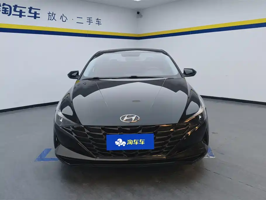 Hyundai Elantra 2021 — фото 2