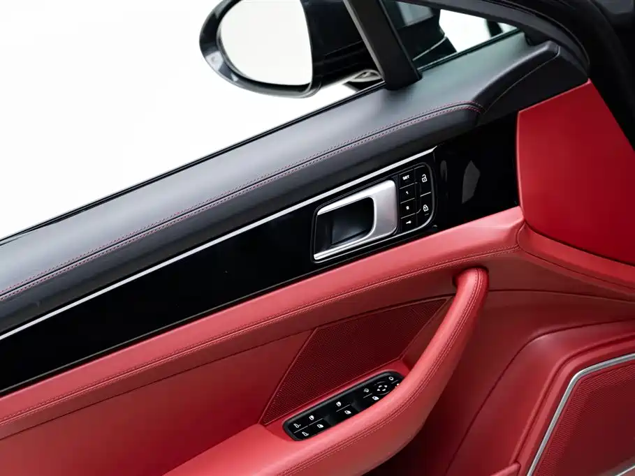 Porsche Panamera 2019 — фото 16