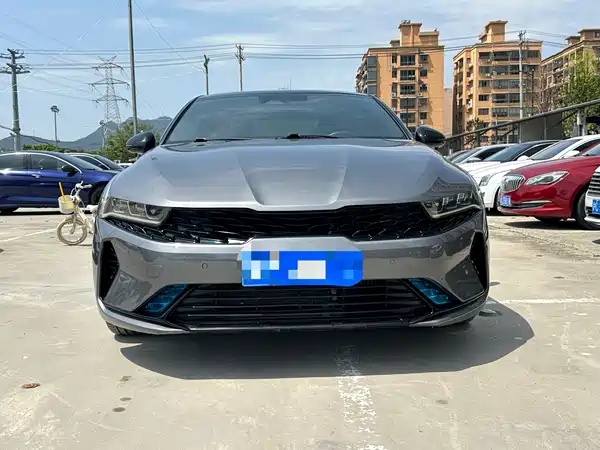Kia K5 2020