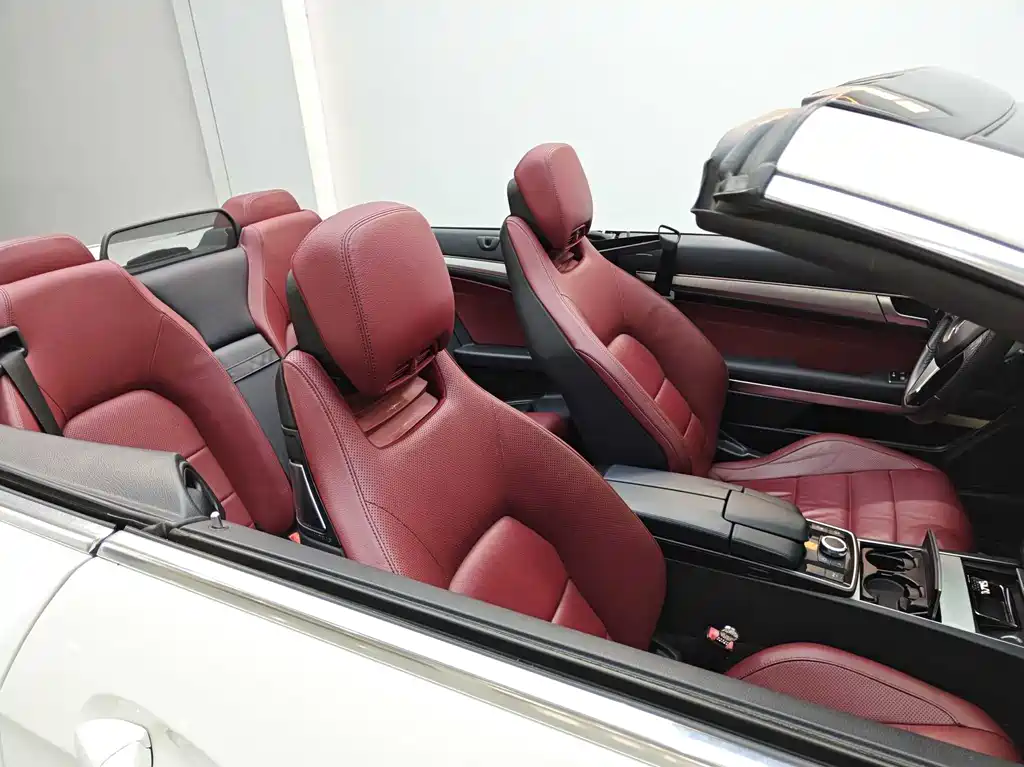 Mercedes-Benz E-Class 2016 — фото 11
