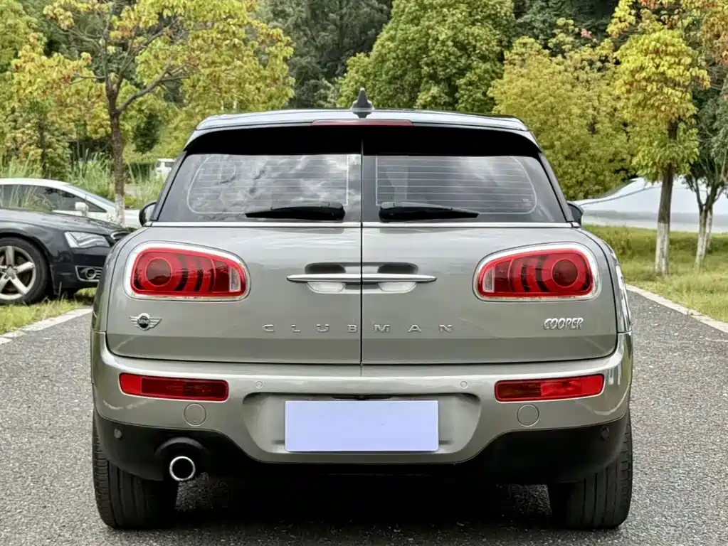MINI Clubman 2018 — фото 8