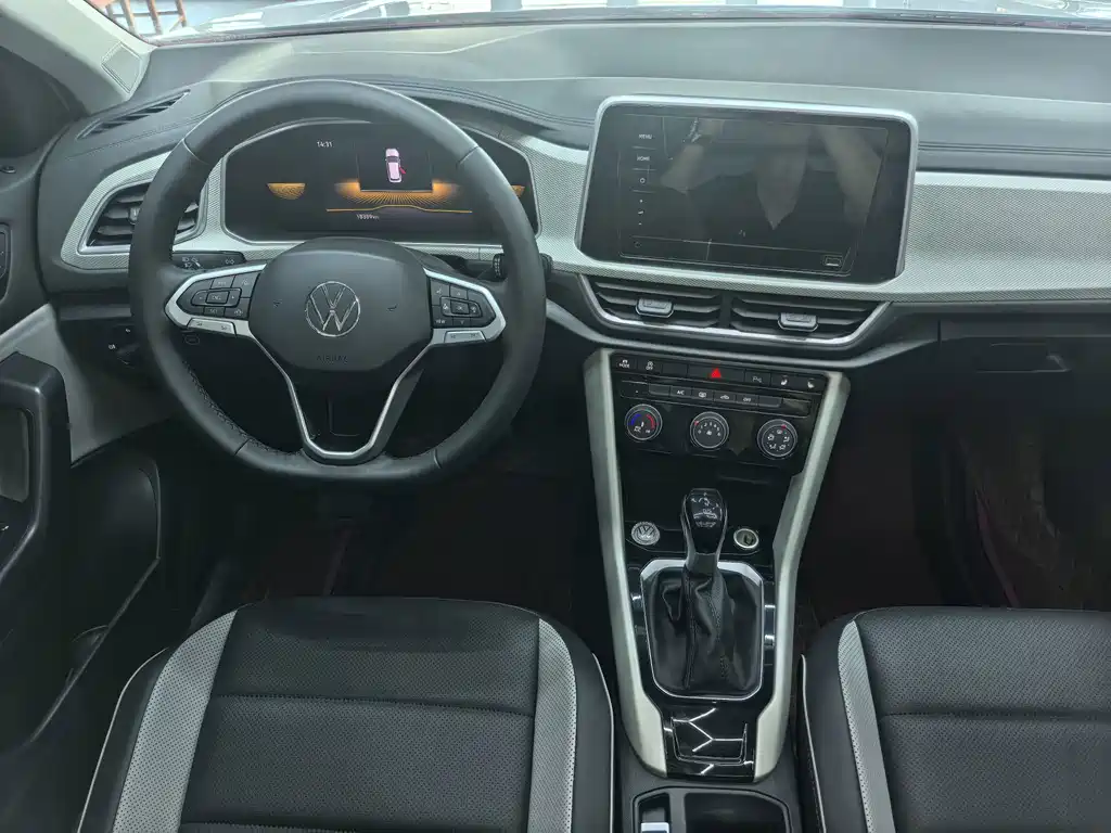 Volkswagen T-Roc 2024 — фото 12