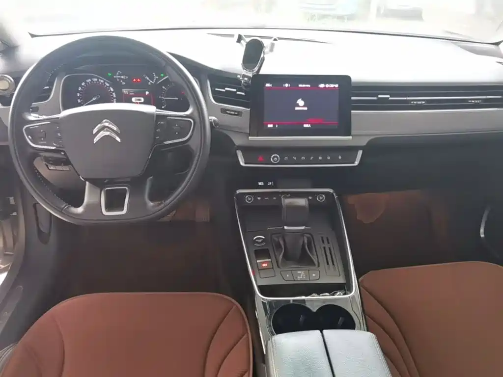 Citroën C5 2018 — фото 10