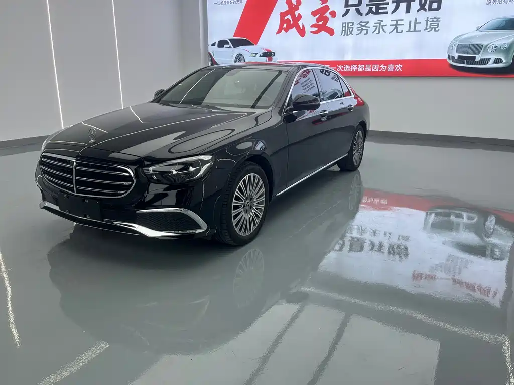 Mercedes-Benz E-Class 2023 — фото 1