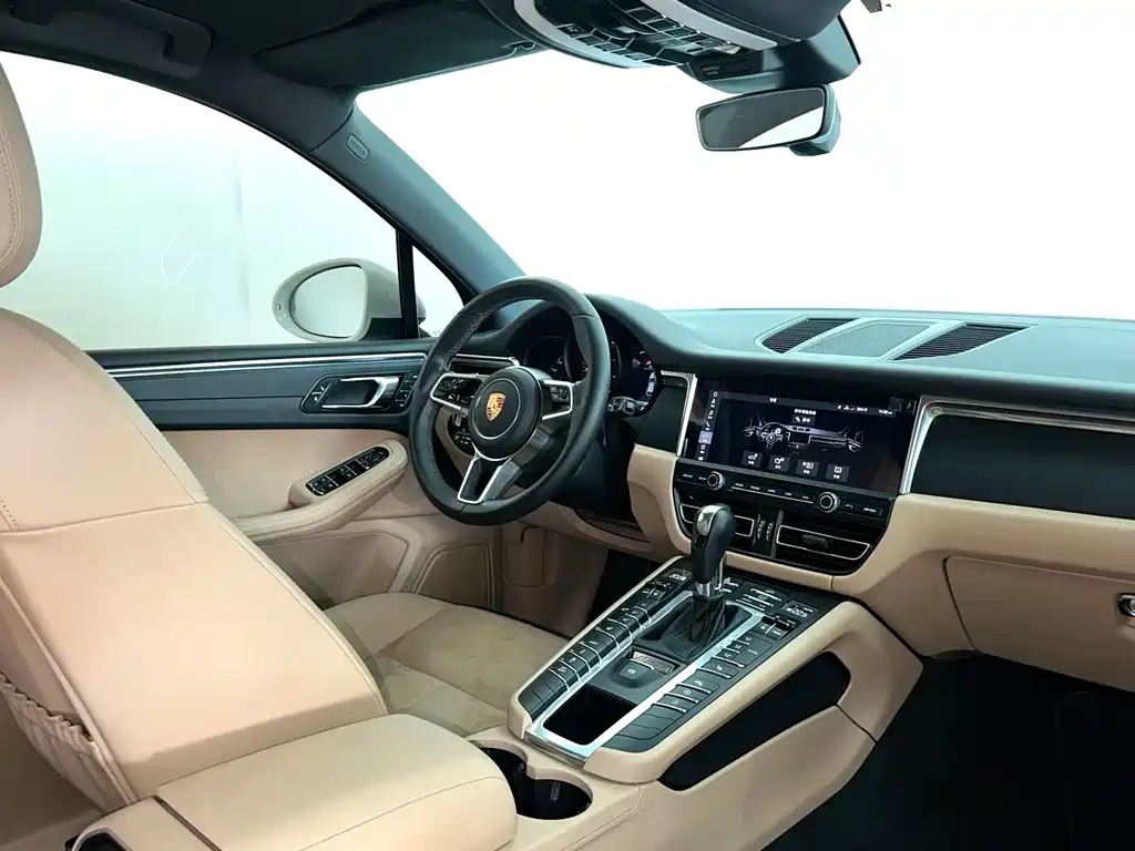 Porsche Macan 2019 — фото 4
