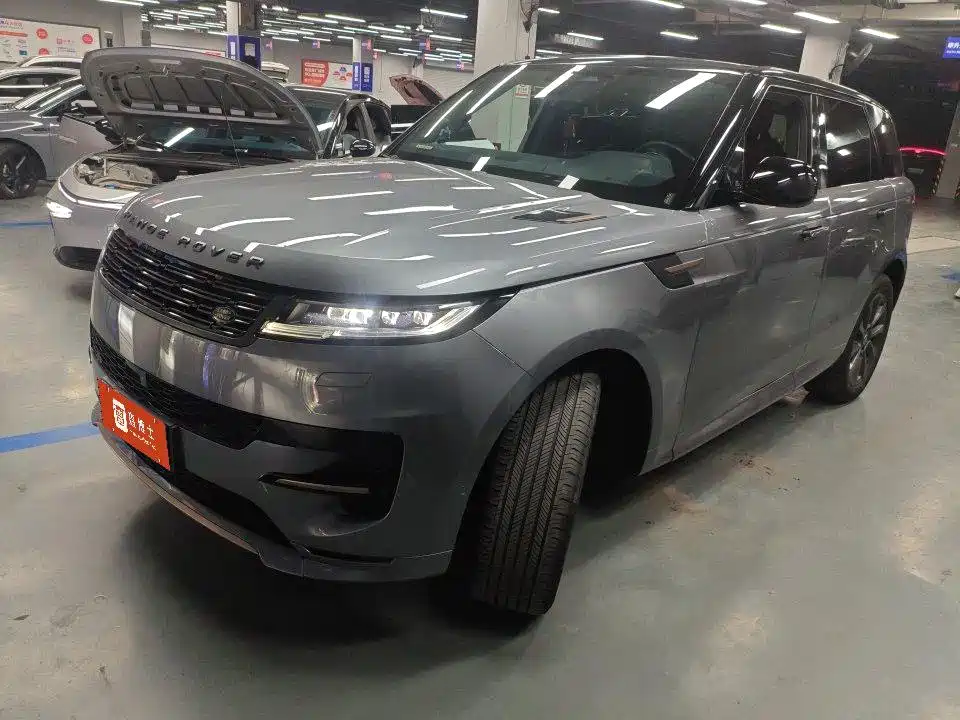 Land Rover Range Rover Sport 2024 — фото 1
