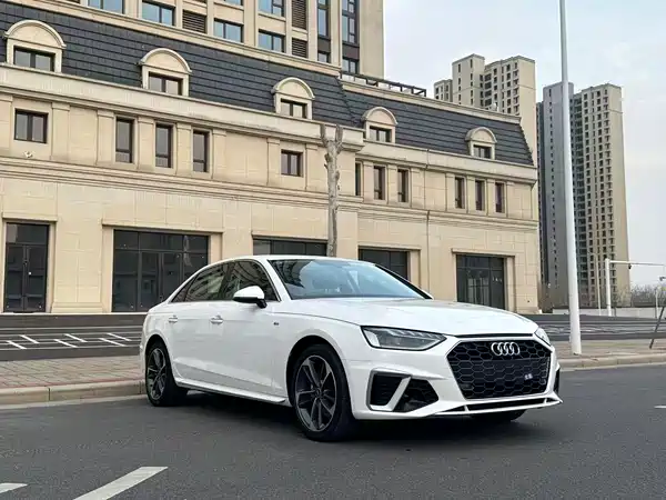 Audi A4L 2022