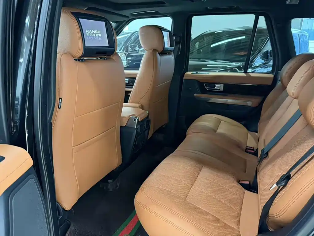 Land Rover Range Rover Sport 2013 — фото 13
