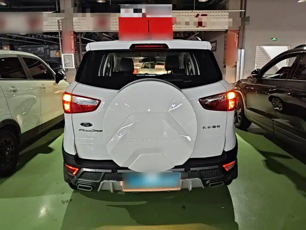 Ford EcoSport 2018 — фото 6