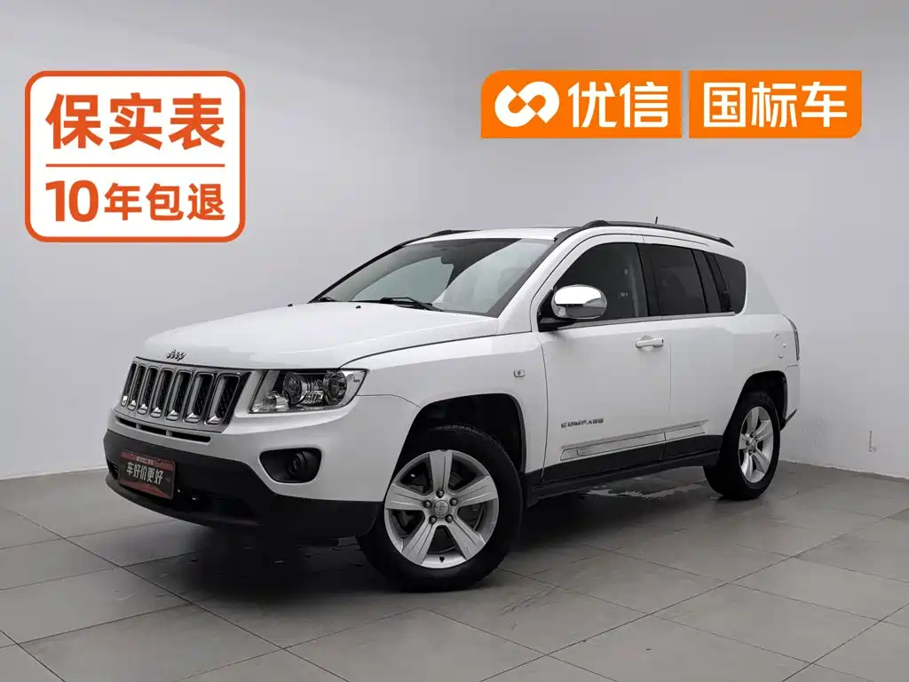 Jeep Compass 2013 — фото 1