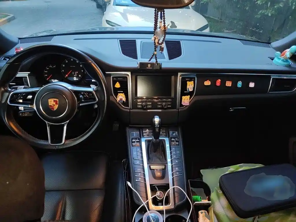 Porsche Macan 2015 — фото 13