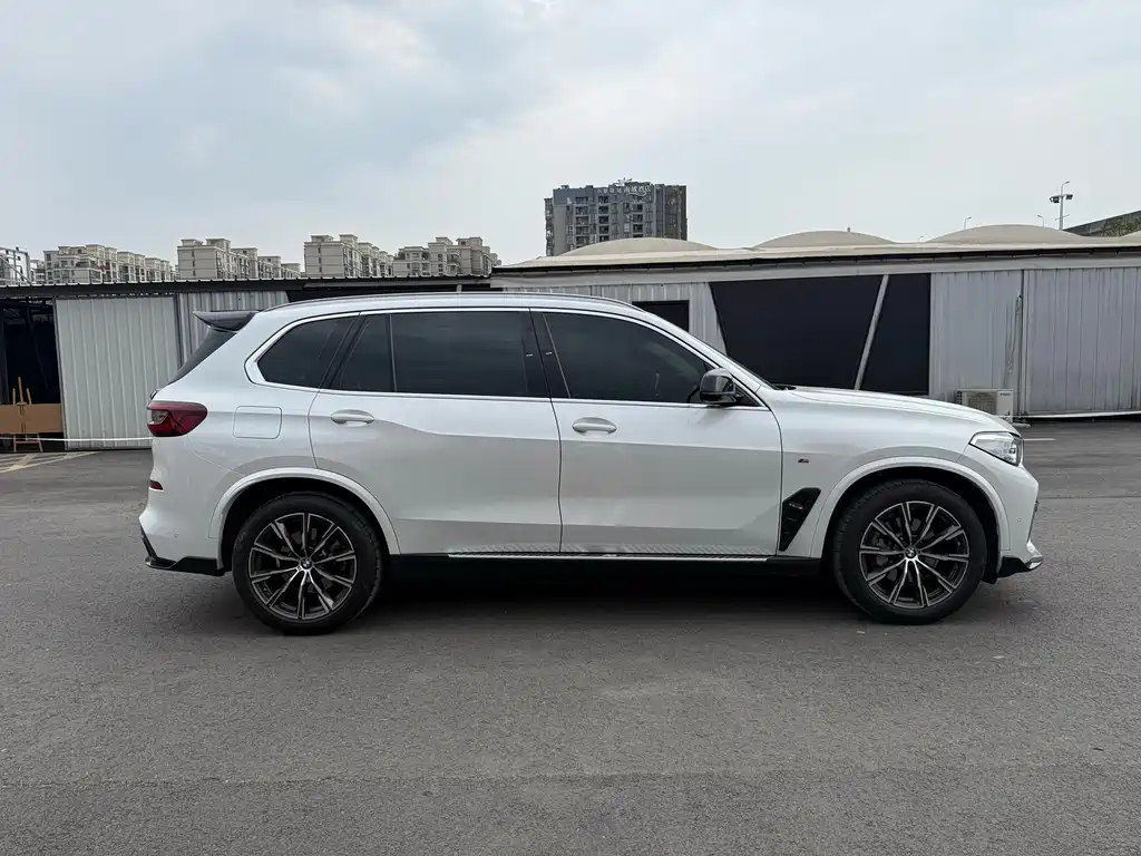 BMW X5 2023 — фото 4
