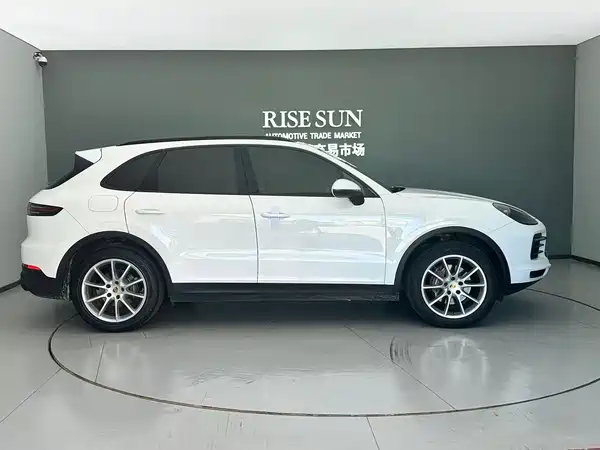 Porsche Cayenne 2019