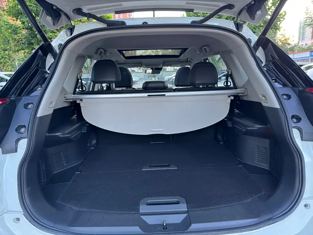 Nissan X-Trail 2017 — фото 13