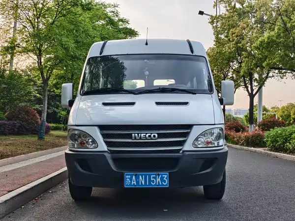 Iveco Bodhi 2013
